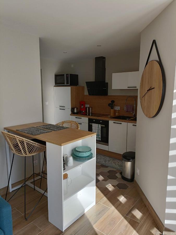 Appt Reposant Entierement Equipe. Apartment Toules Exterior photo